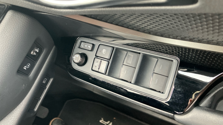 Toyota C-HR 2.0 Hybrid Design 5dr CVT Hybrid Hatchback